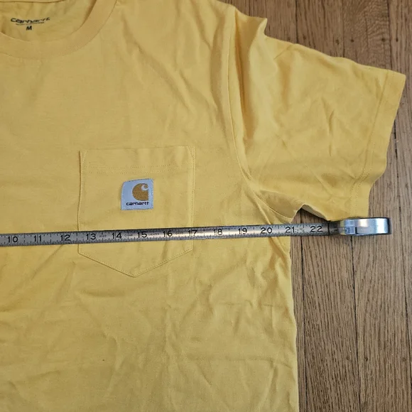 The Carhartt WIP Women's Pocket T-Shirt in size Medium - Picture 3 of 4
